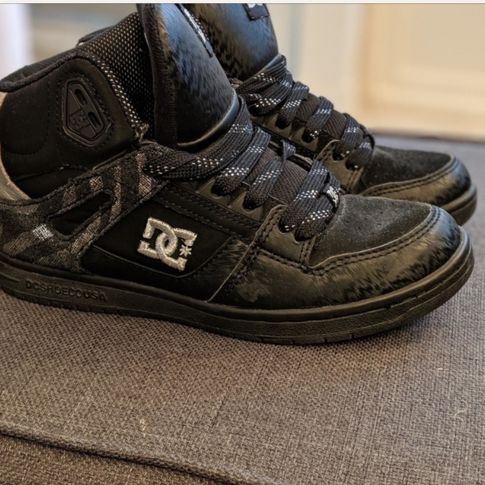 Dc high tops